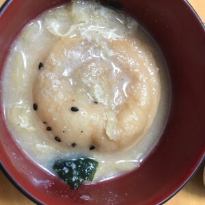 わかめと麩と油揚げの味噌汁